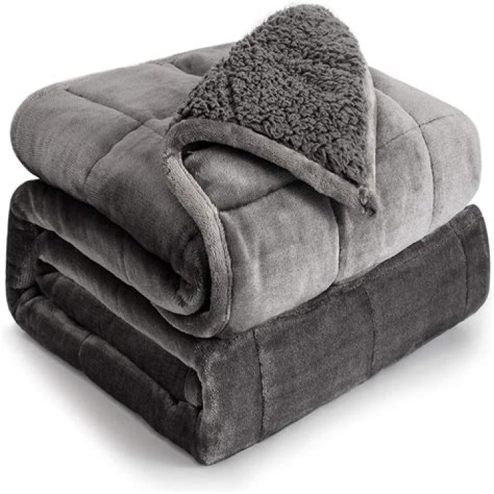 Can I use rice to make a weighted blanket?
