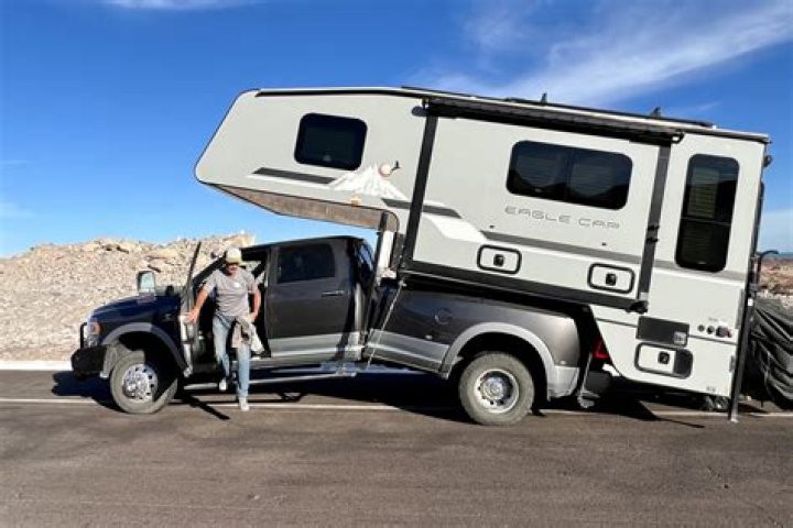 Can you lift a Ram 3500 with air suspension?