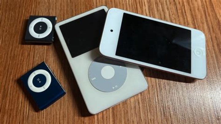 DOES THE iPod 3 have a camera?