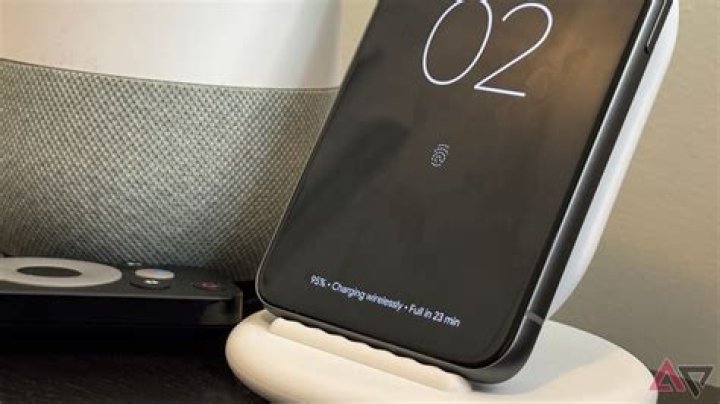 Does the s7 Edge have wireless charging?