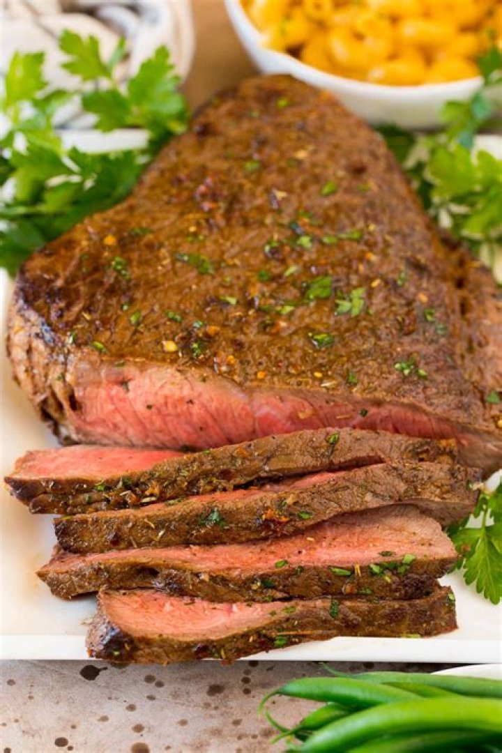 How do u broil a steak?