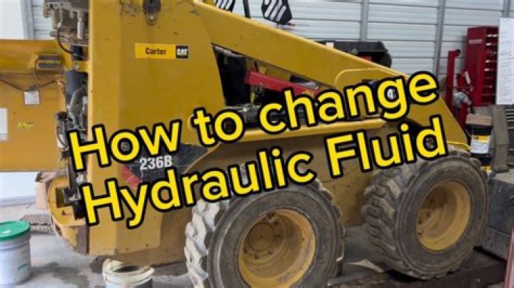 How many gallons of hydraulic fluid does a bobcat hold?