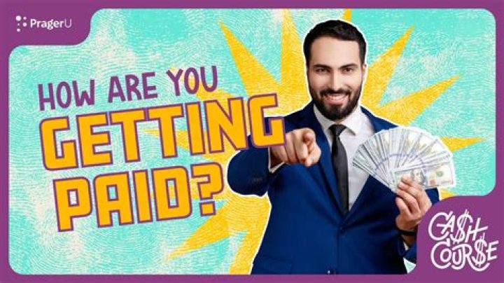 How much do you get paid to be an extra?