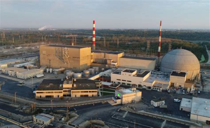 Is Dresden nuclear power plant closing?