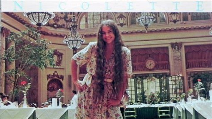 Is Nicolette Larson still alive?