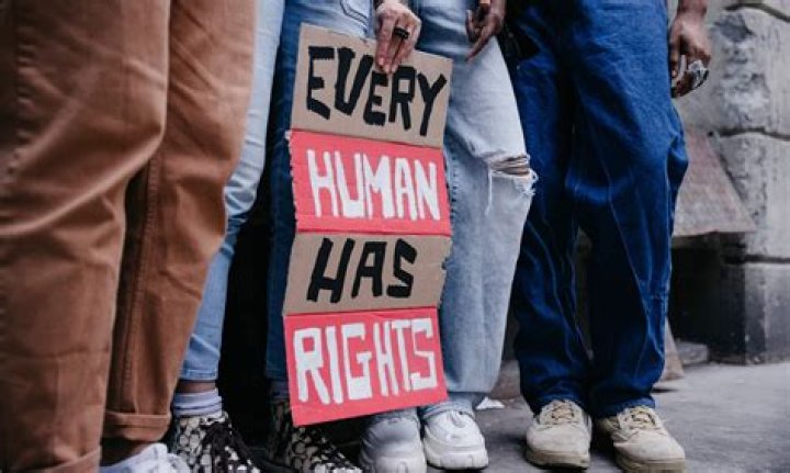 What issues does ACLU support?